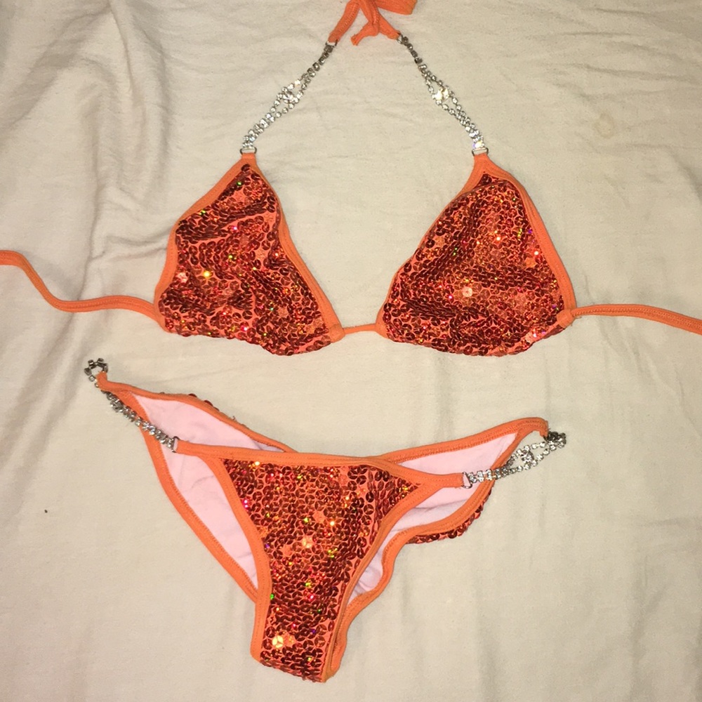 Sequence bikini with crystals